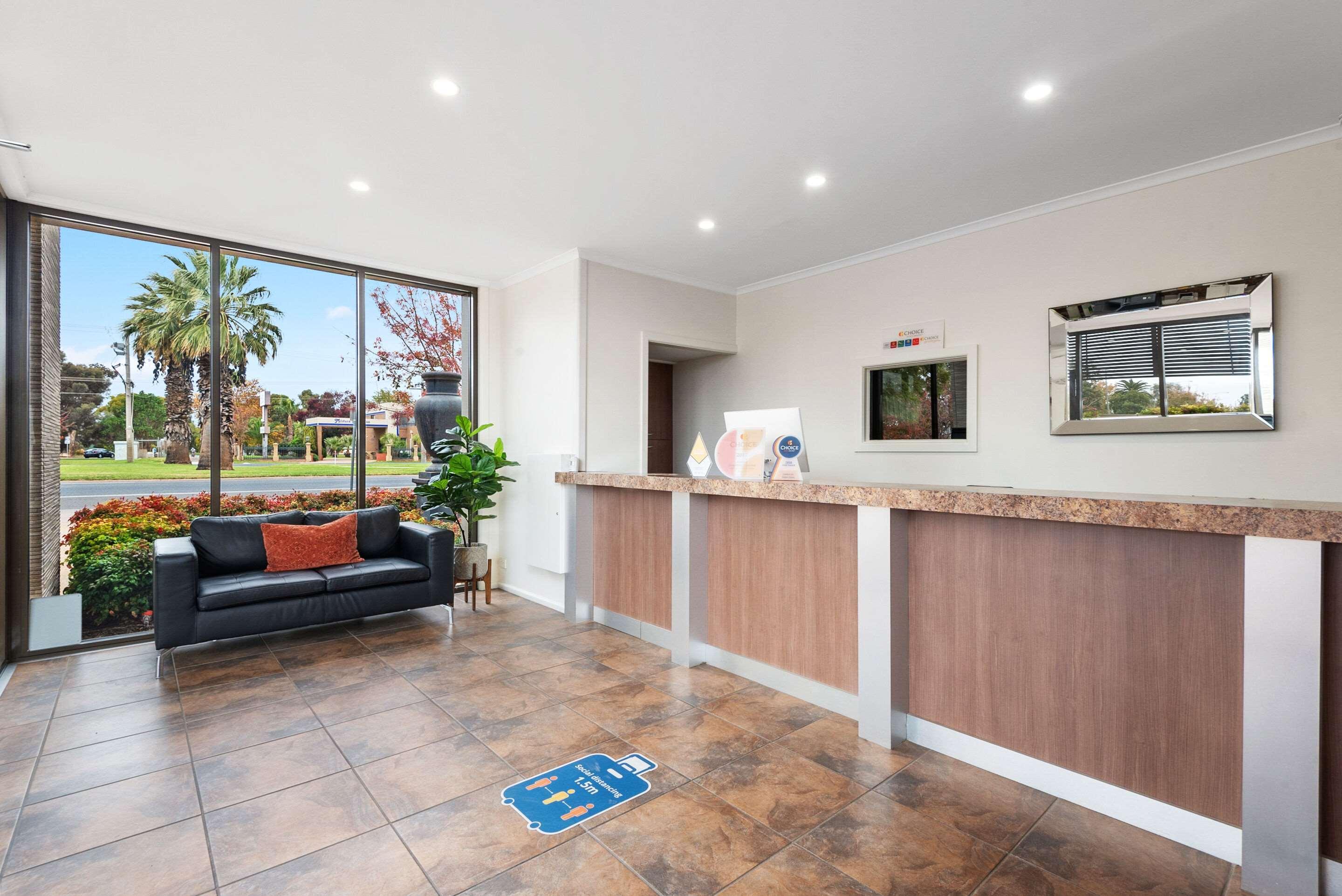 Comfort Inn Deakin Palms Mildura Exterior foto
