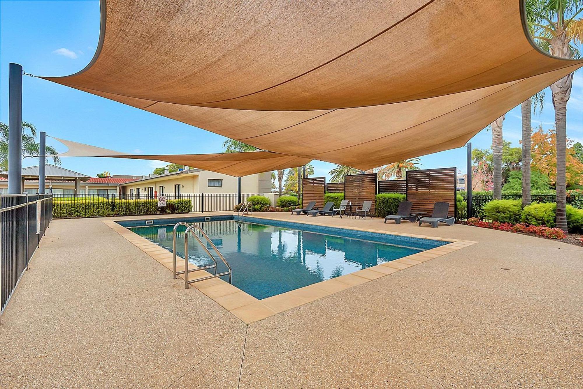 Comfort Inn Deakin Palms Mildura Exterior foto