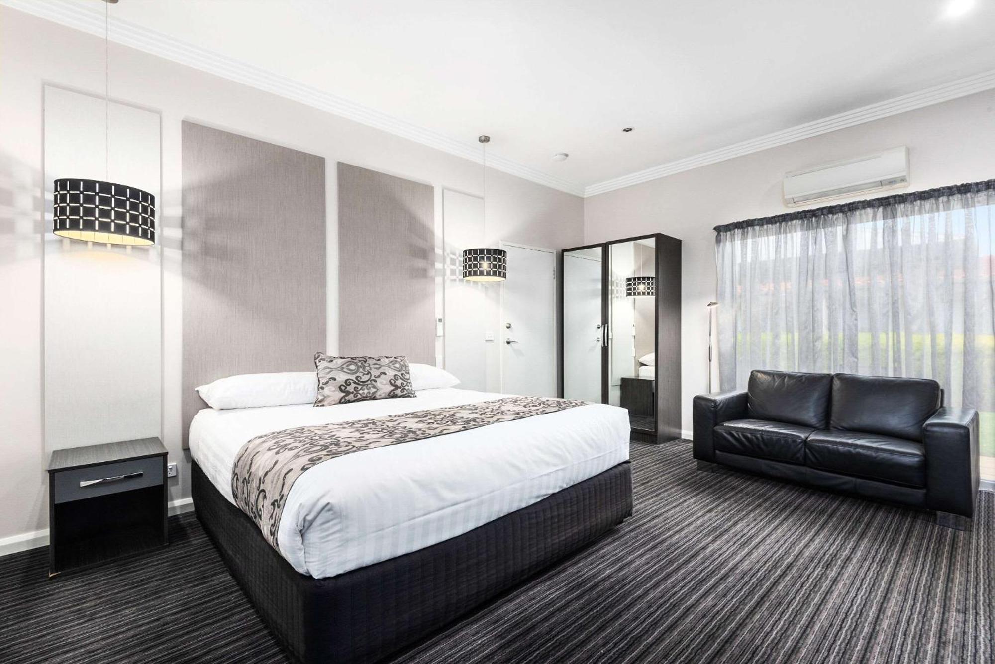 Comfort Inn Deakin Palms Mildura Exterior foto
